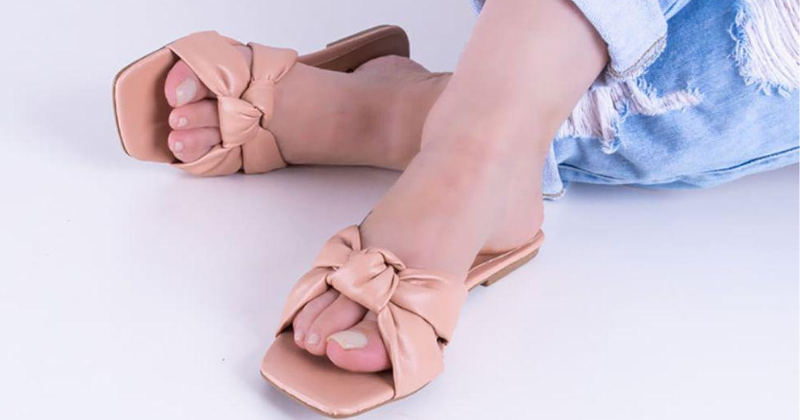 Rasteirinhas: O meio termo perfeito entre praticidade e conforto