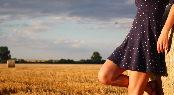 Estampas Vibrantes: Dicas para Arrasar com Vestidos Estampados