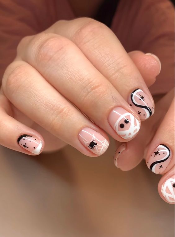 Nail art colorida